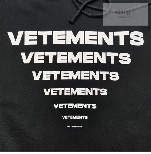 Vetements 베트멍 피라미드 로고 후드 의류 9번 이미지