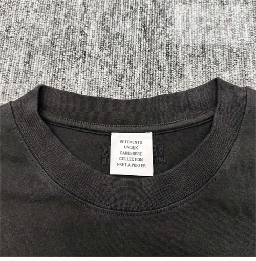 Vetements 베트멍 헬로 마이 네임 이즈 베트멍 반팔 티셔츠 의류 9번 이미지