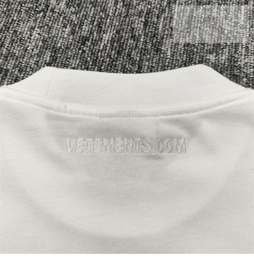 Vetements 베트멍 .com 반팔 티셔츠 의류 10번 이미지