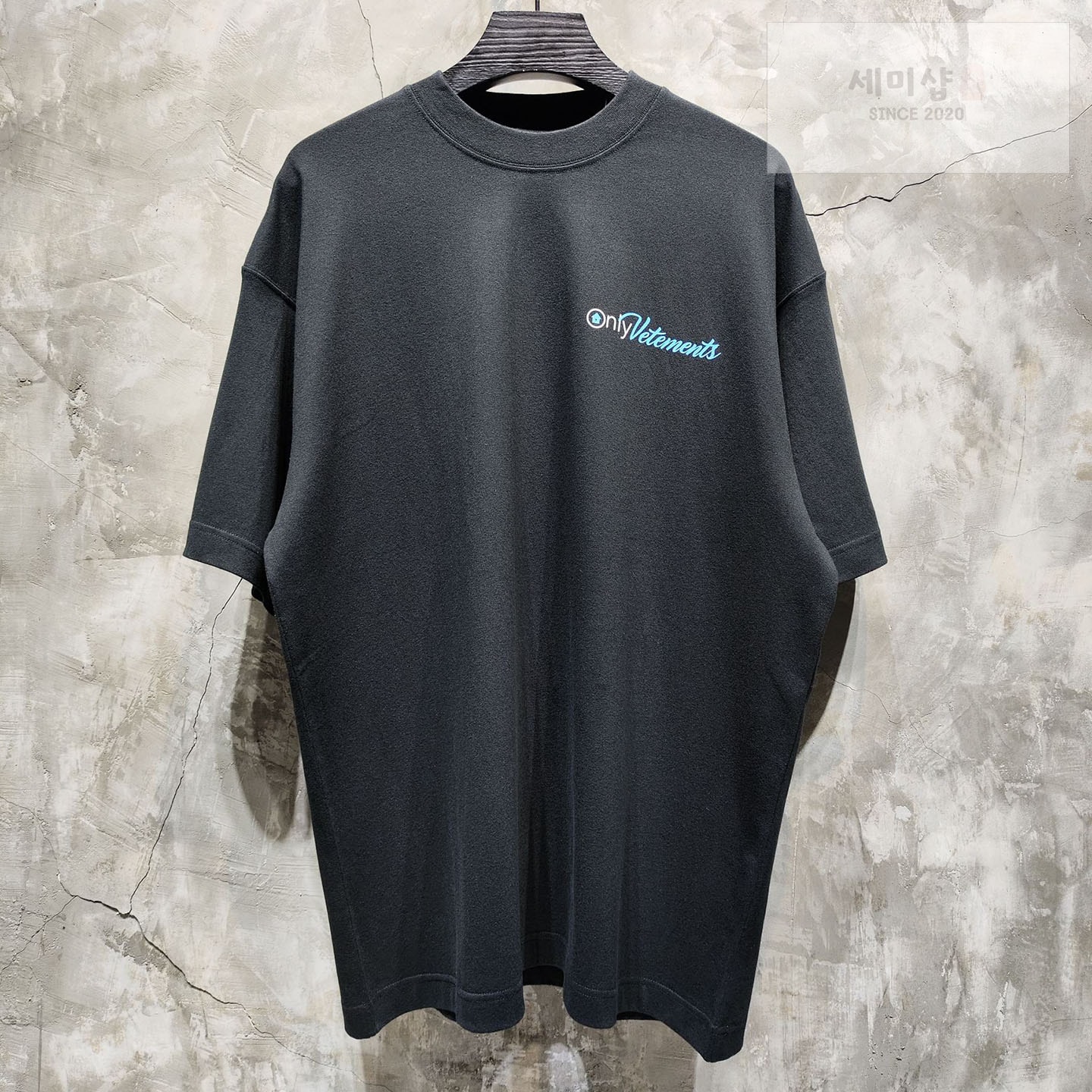 Vetements 베트멍 23SS 로고 반팔 티셔츠 블랙 의류 1번 이미지
