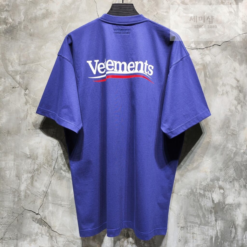 Vetements 베트멍 24SS CAMPAIGN 로고 반팔 티셔츠 블루 의류 5번 이미지