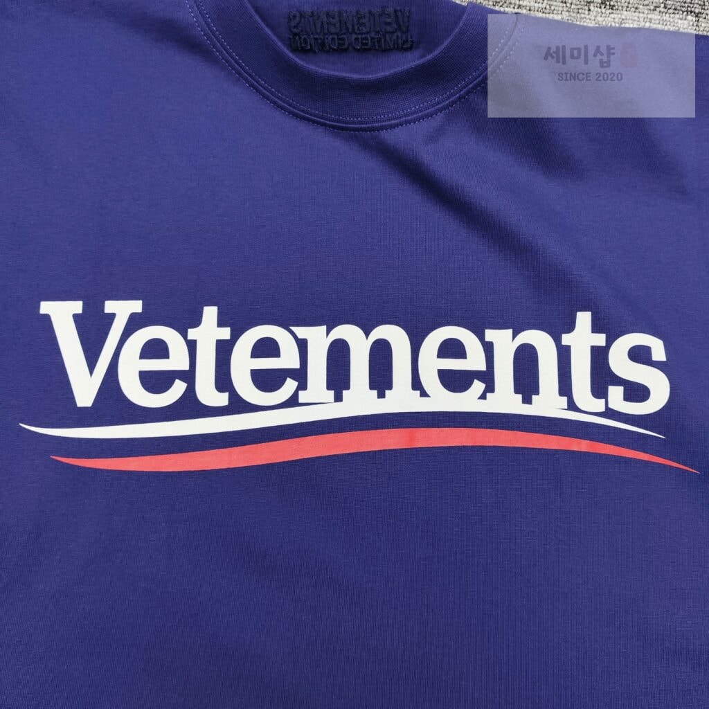 Vetements 베트멍 24SS CAMPAIGN 로고 반팔 티셔츠 블루 의류 2번 이미지