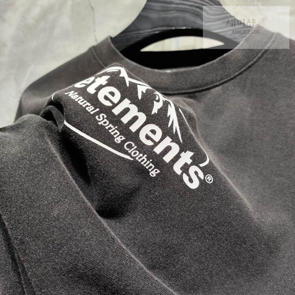 Vetements 베트멍 24SS SPRING WATER 로고 반팔 티셔츠 블랙 의류 4번 이미지