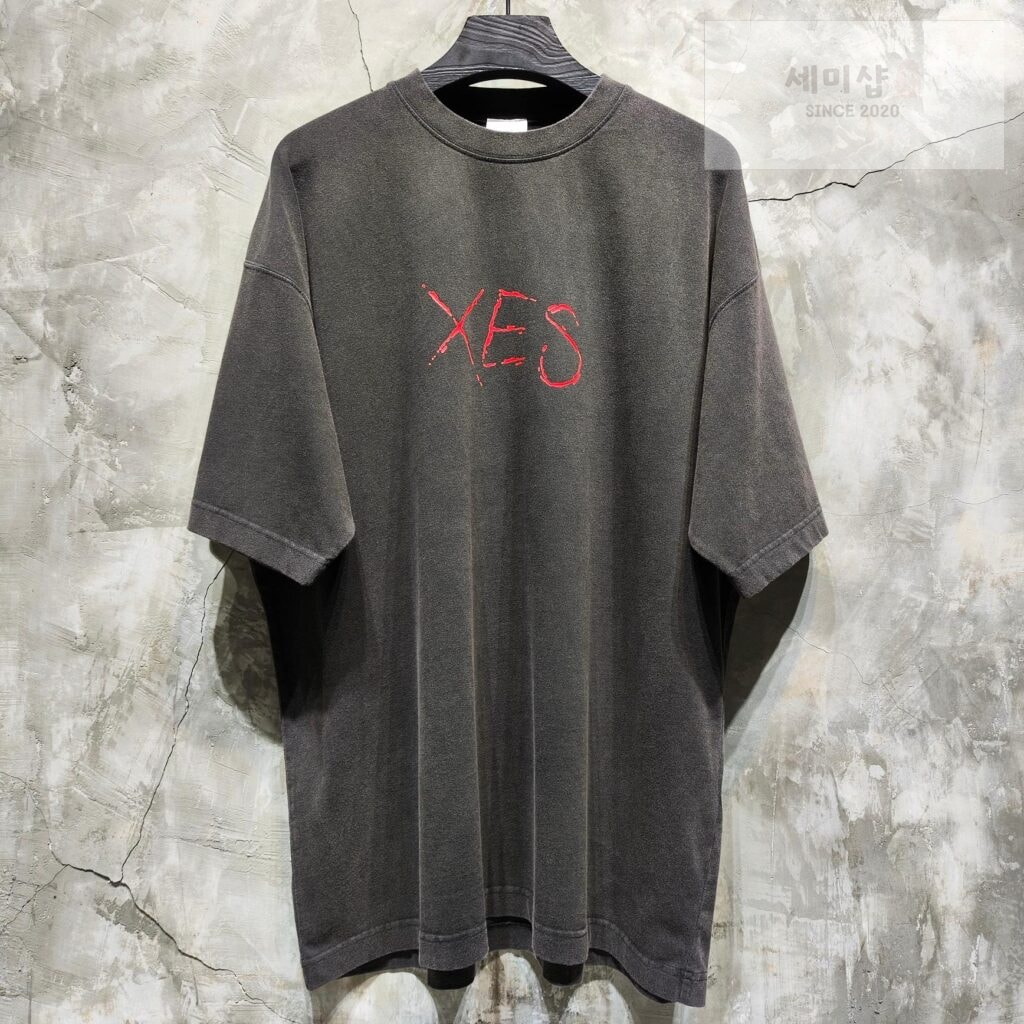 Vetements 베트멍 24SS XES 프린팅 반팔 티셔츠 블랙 의류 3번 이미지