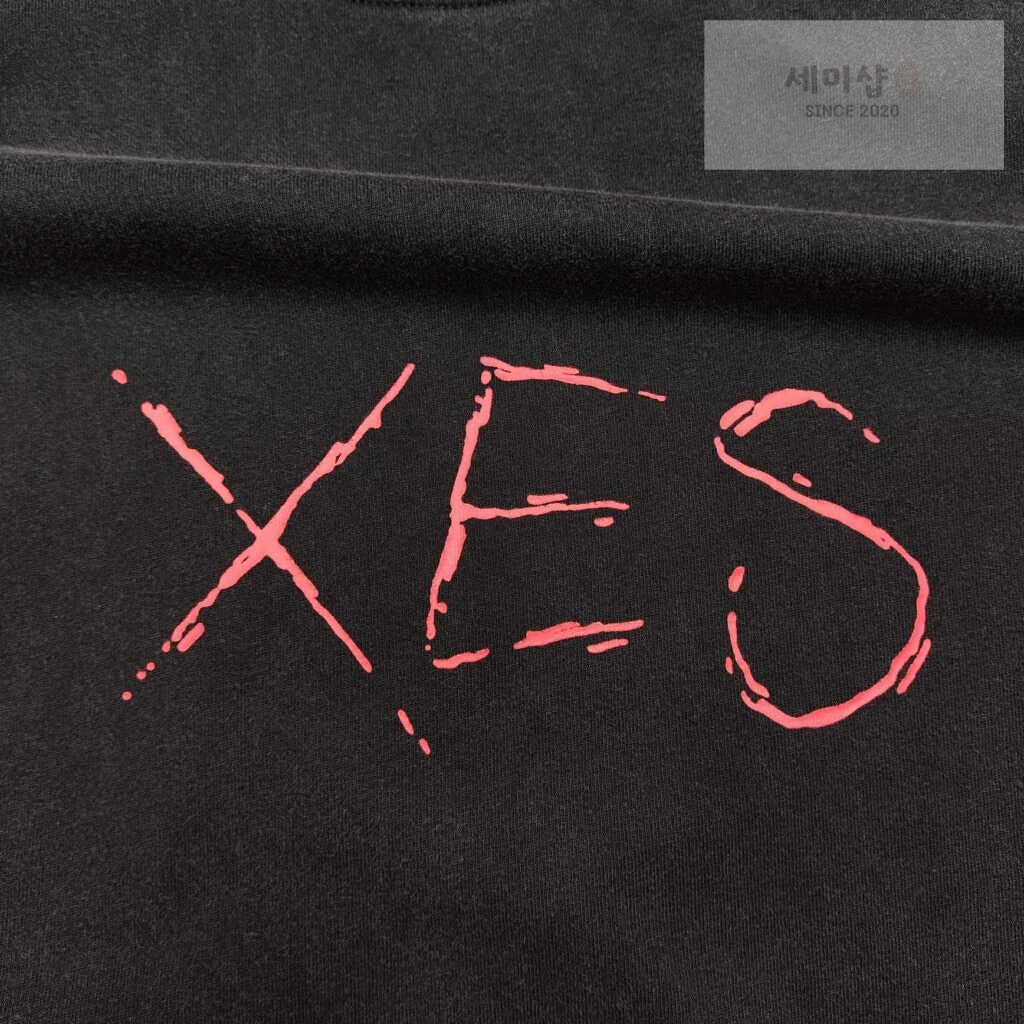 Vetements 베트멍 24SS XES 프린팅 반팔 티셔츠 블랙 의류 7번 이미지
