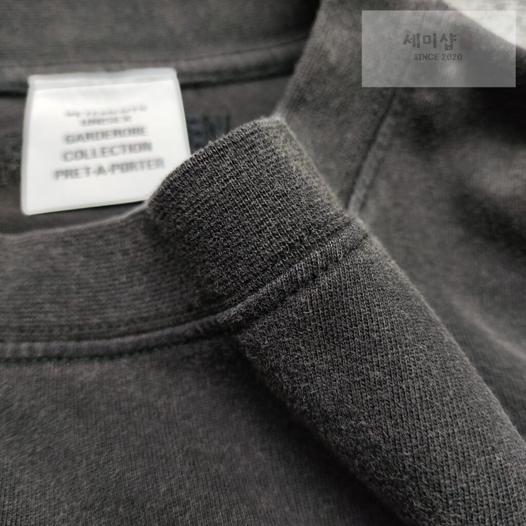 Vetements 베트멍 24SS XES 프린팅 반팔 티셔츠 블랙 의류 8번 이미지