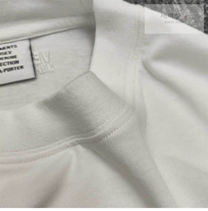 Vetements 베트멍 ‘I Love Logos’ 오버사이즈 반팔 티셔츠 의류 7번 이미지