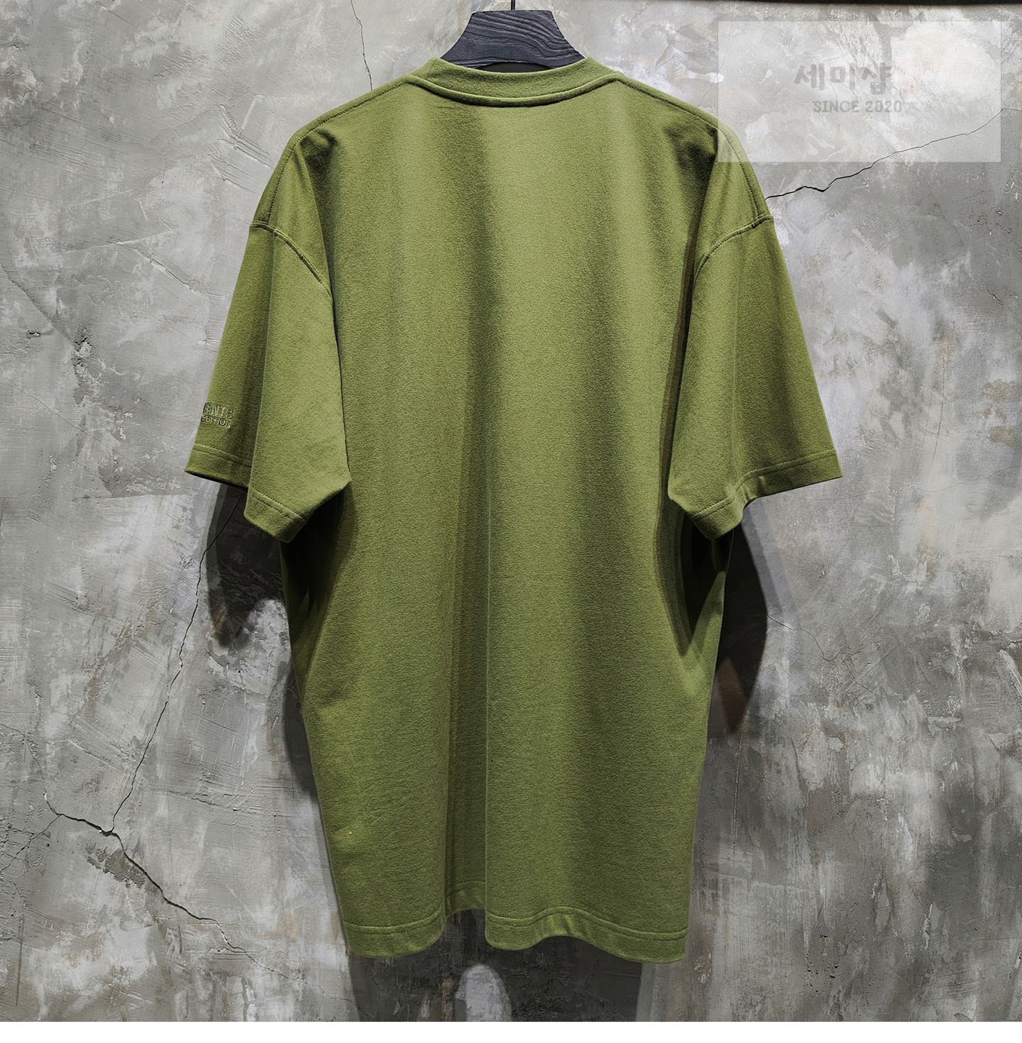 Vetements 베트멍 PROPERTY OF 반팔 그린 티셔츠 의류 2번 이미지