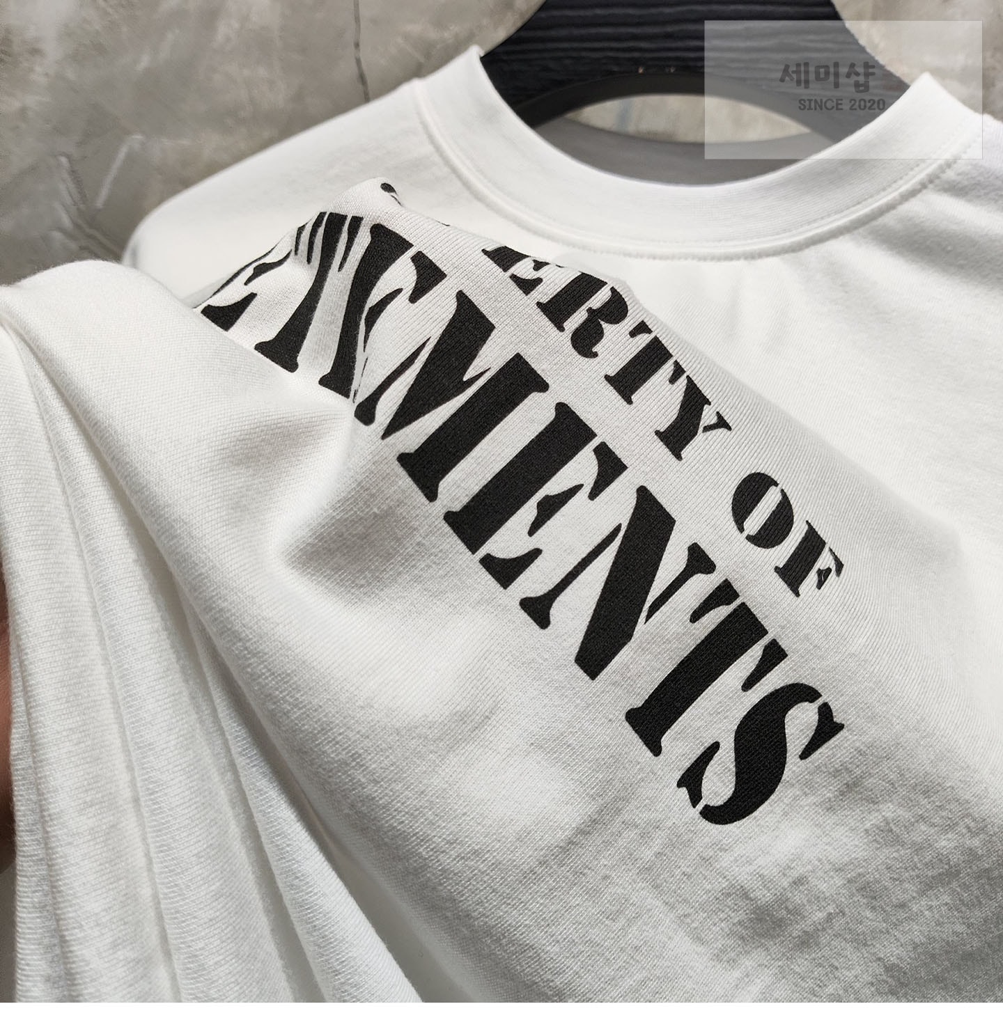 Vetements 베트멍 PROPERTY OF 반팔 티셔츠 화이트 의류 5번 이미지