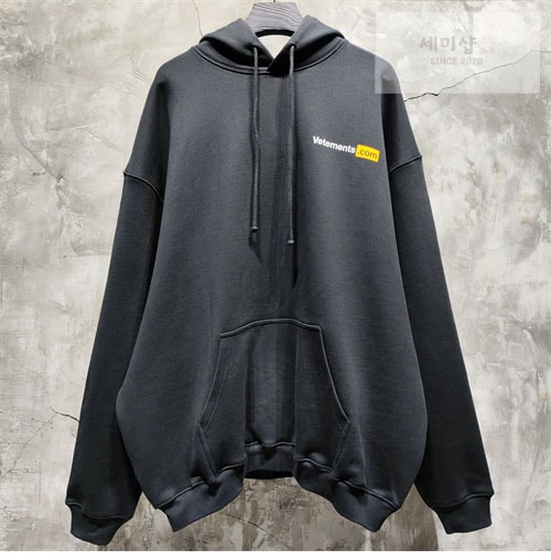 Vetements 베트멍 XXX 로고 후드티 의류 2번 이미지