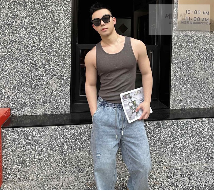 Saint Laurent 생로랑 카산드라 탱크탑 의류 5번 이미지