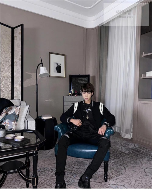 Saint Laurent 생로랑 클래식 울 테디 자켓 의류 6번 이미지