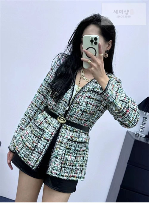 C H A N E L 샤넬 트위드 V넥 자켓 멀티 의류 11번 이미지