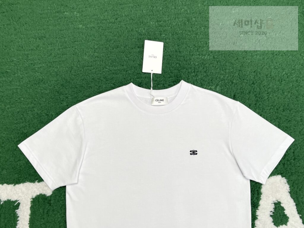 C E L I N E 셀린느 트리오페 스몰 로고 루즈핏 반팔 티셔츠 “2COLOR” WHITE 의류 16번 이미지