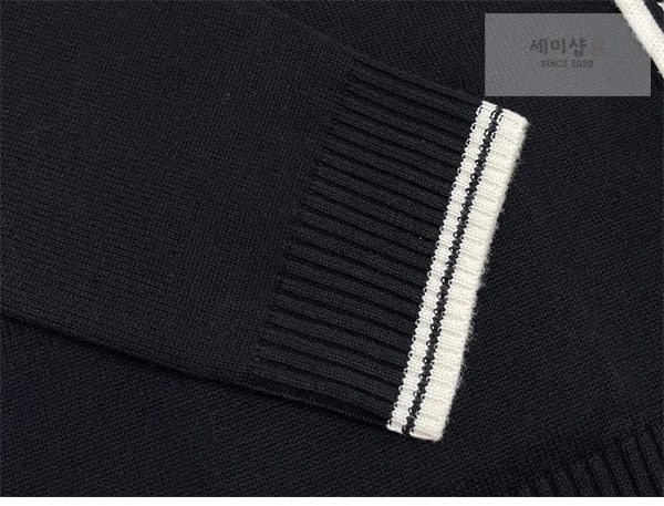 C E L I N E 셀린느 트리옹프 V넥 울 가디건 의류 10번 이미지