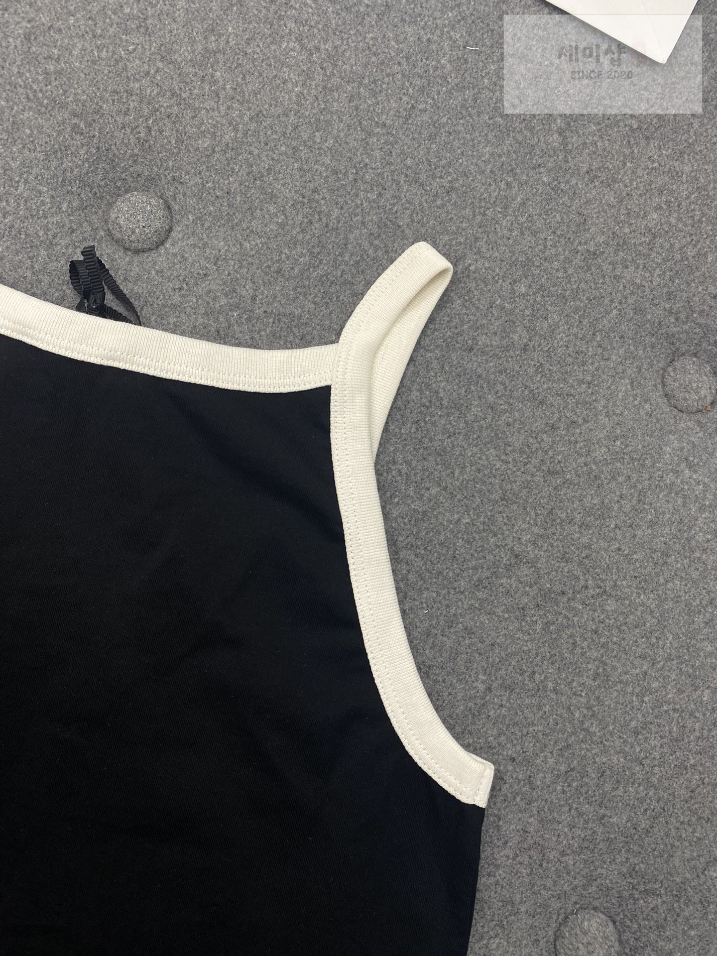 C E L I N E 셀린느 24SS PARIS 크롭 탱크 탑 의류 11번 이미지