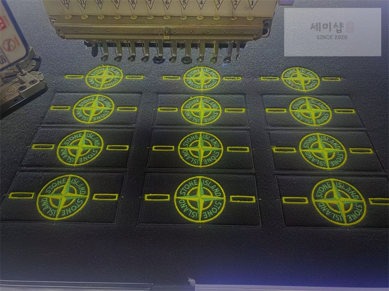 Stone Island 스톤아일랜드 립드 코튼 집 가디건 레플리카 15번 이미지 - 의류 | 세미샵 레플리카 사이트