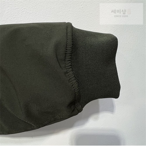 Stone Island 스톤아일랜드 마이크로 트윌 프리마로프트 후드 자켓 의류 5번 이미지