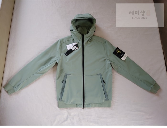 Stone Island 스톤아일랜드 소프트 쉘-R 자켓 Q0122 의류 3번 이미지