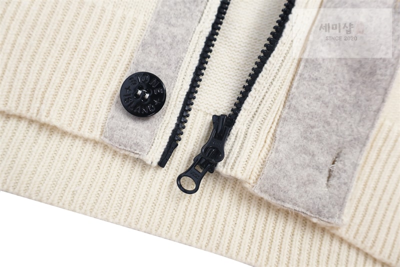 Stone Island 스톤아일랜드 와펜 하이넥 버튼 니트 스웨터 의류 5번 이미지