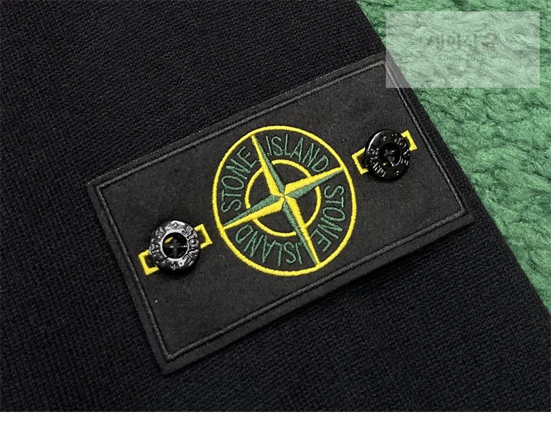 Stone Island 스톤아일랜드 크루넥 니트 스웨터 의류 12번 이미지