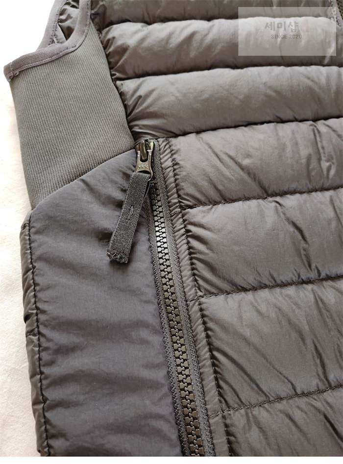 Stone Island 스톤아일랜드 17FW 다운 질레 패딩 베스트 DOWN GILET G0124 의류 12번 이미지