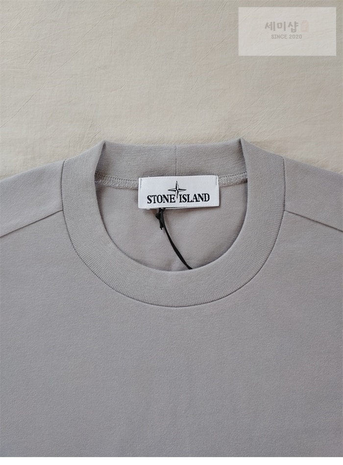 Stone Island 스톤아일랜드 24SS 크루넥 스웨트셔츠 맨투맨 63750 레플리카 27번 이미지 - 의류 | 세미샵 레플리카 사이트