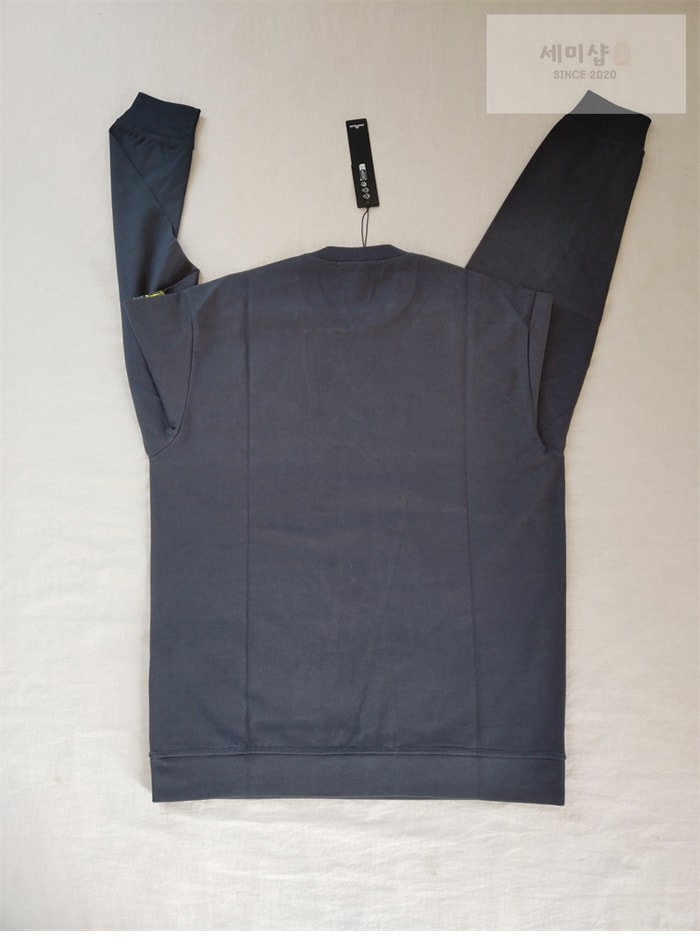 Stone Island 스톤아일랜드 24SS 크루넥 스웨트셔츠 맨투맨 63750 레플리카 23번 이미지 - 의류 | 세미샵 레플리카 사이트