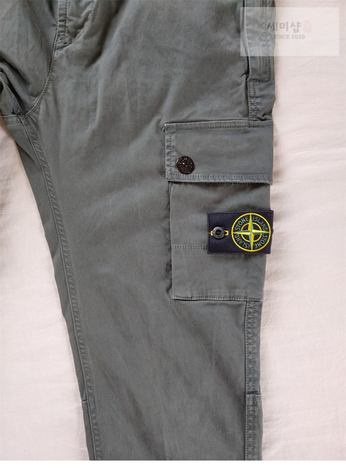 Stone Island 스톤아일랜드 T.CO+OLD 카고 팬츠 303L1 레플리카 19번 이미지 - 의류 | 세미샵 레플리카 사이트