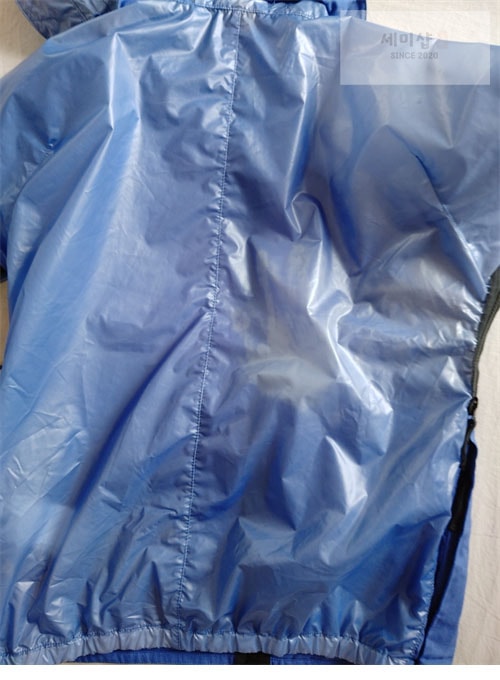Stone Island 22SS 스톤아일랜드 41599 HEAT REACTIVE LAMY JACKET 레플리카 7번 이미지 - 의류 | 세미샵 레플리카 사이트