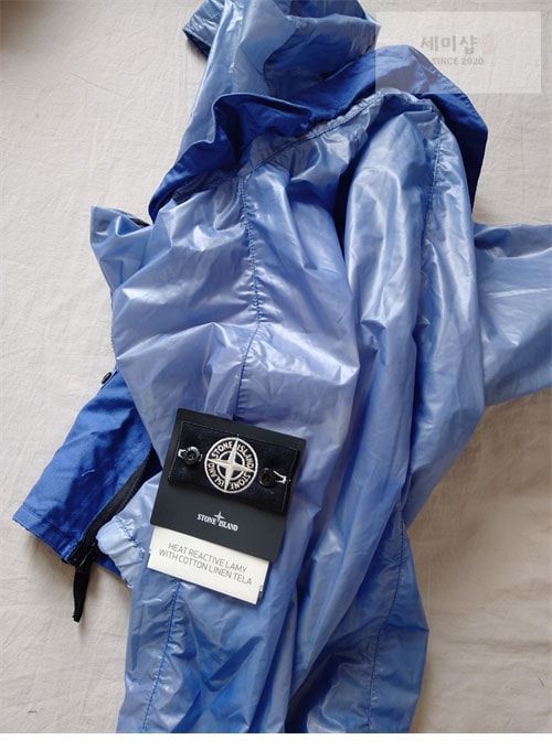 Stone Island 22SS 스톤아일랜드 41599 HEAT REACTIVE LAMY JACKET 레플리카 18번 이미지 - 의류 | 세미샵 레플리카 사이트