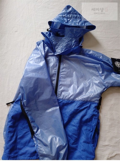 Stone Island 22SS 스톤아일랜드 41599 HEAT REACTIVE LAMY JACKET 레플리카 23번 이미지 - 의류 | 세미샵 레플리카 사이트