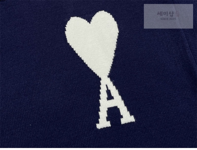 A M I 아미 빅 하트 로고 오버사이즈 인타르시아 스웨터 의류 6번 이미지