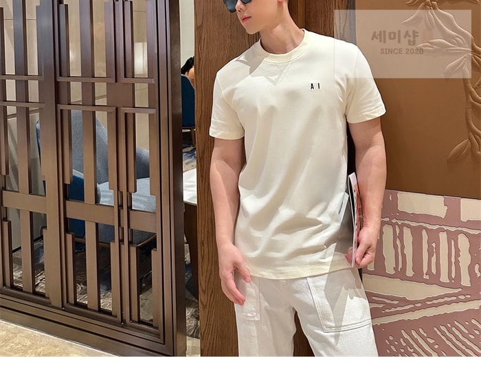 A M I 아미 파리 캡슐 컬렉션 반팔 티셔츠 화이트 의류 19번 이미지