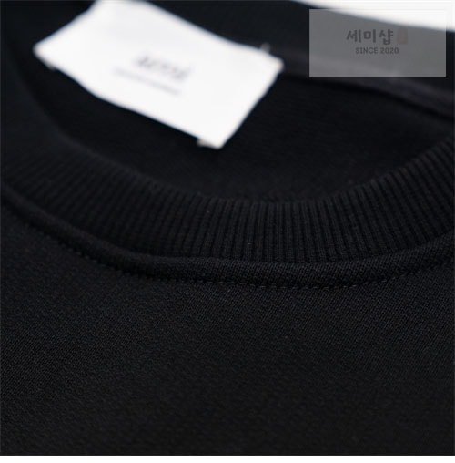 A M I 아미 24FW 스몰 하트 로고 맨투맨 블랙 의류 4번 이미지