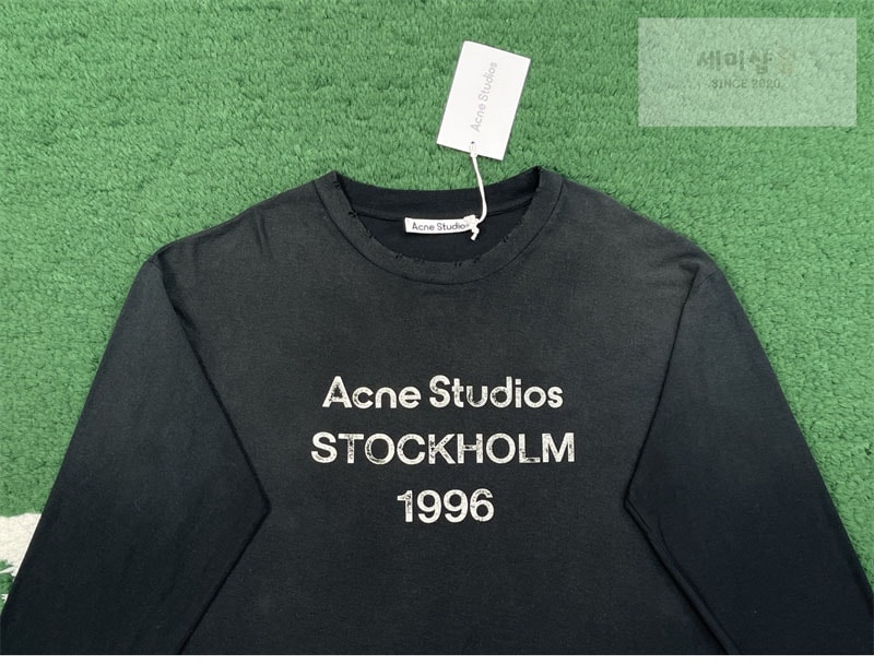 Acne Studios 아크네 로고 스톡홀름 1996 프린트 티셔츠 블랙 의류 10번 이미지