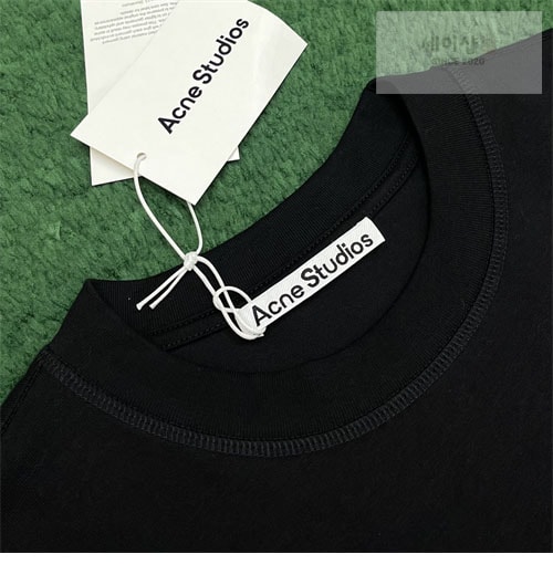 Acne Studios 아크네 로고 크루넥 스웨트셔츠 맨투맨 블랙/화이트 의류 4번 이미지