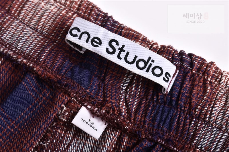 Acne Studios 아크네 체크 숏 팬츠 의류 10번 이미지