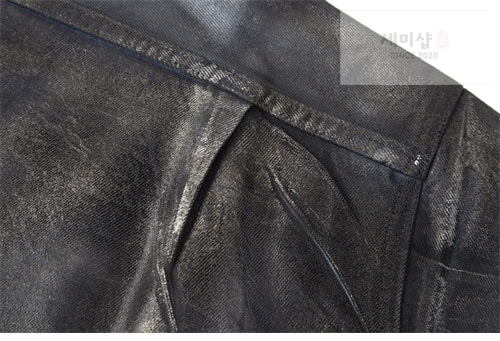 Acne Studios 아크네 24ss 포켓 포일 코팅 데님 자켓 의류 8번 이미지