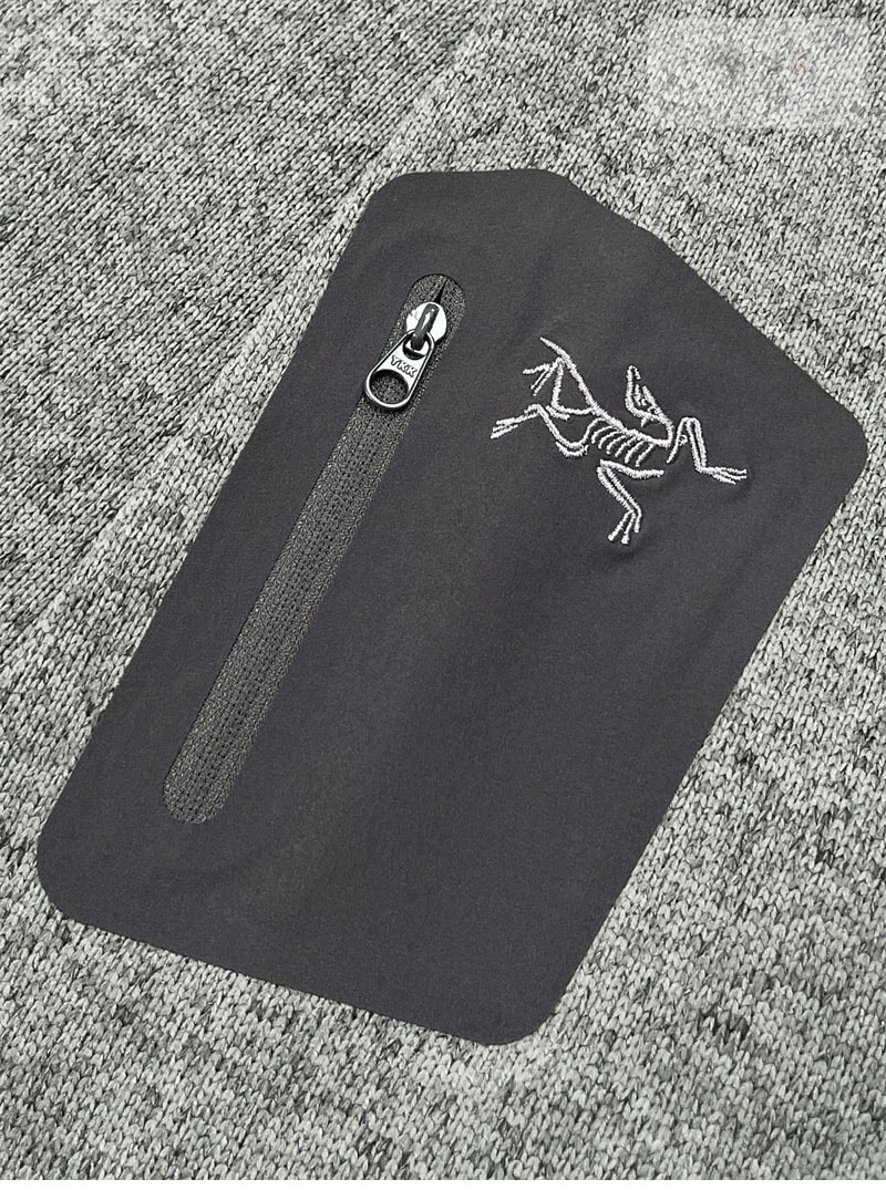 Arc Teryx 아크테릭스 코버트 가디건 다크 그레이 의류 13번 이미지