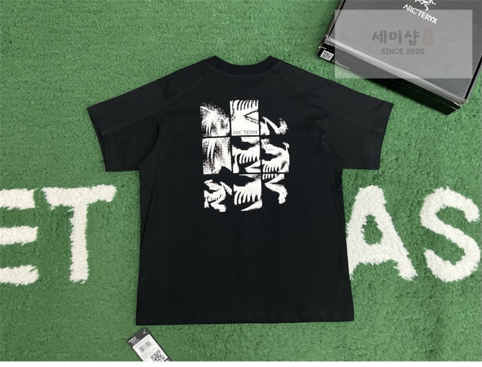 Arc Teryx 아크테릭스 크래그 코튼 버드타일 반팔 화이트 의류 8번 이미지