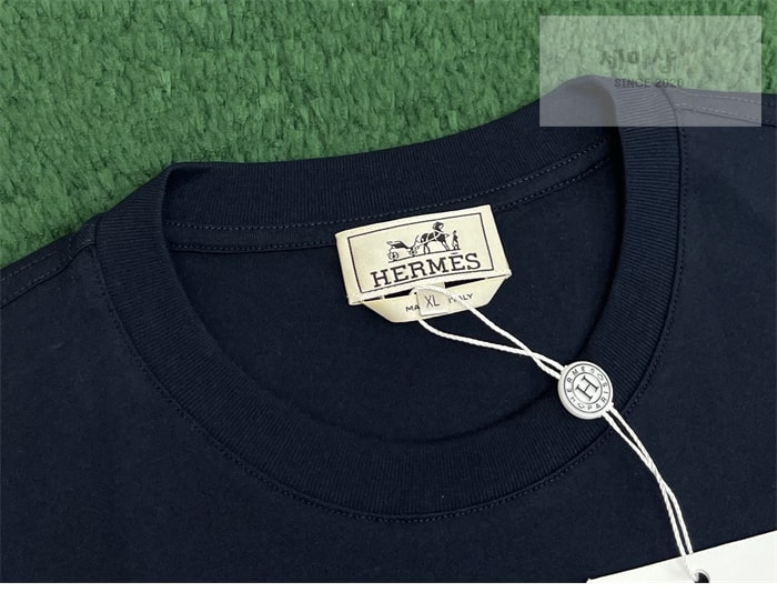Hermes 에르메스 H Puzzle 디테일 코튼 반팔 티셔츠 네이비 의류 9번 이미지