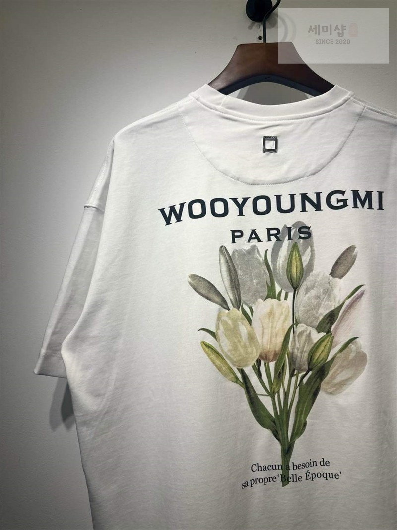 우영미 우영미 플라워 백로고 반팔 티셔츠 화이트 의류 6번 이미지
