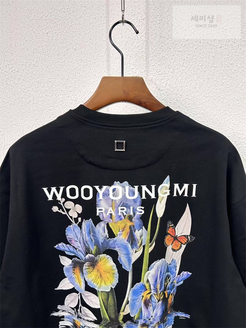 우영미 우영미 플라워 백로고 오버사이즈 티셔츠 블랙 의류 6번 이미지