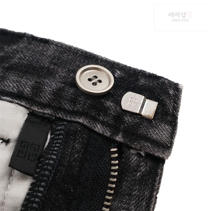 Givenchy 지방시 디스트로이드 스트레이트 지퍼 데님 진 팬츠 의류 7번 이미지