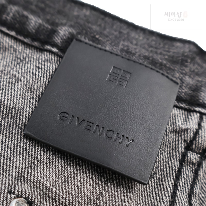 Givenchy 지방시 디스트로이드 스트레이트 지퍼 데님 진 팬츠 의류 12번 이미지