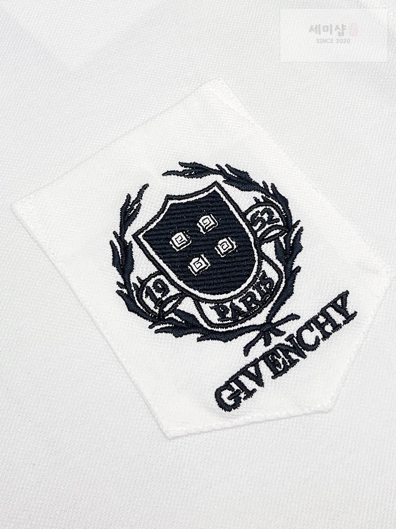 Givenchy 지방시 오버 핏 체스트 브랜딩 폴로 반팔 티셔츠 “2COLOR” NO.1 의류 16번 이미지