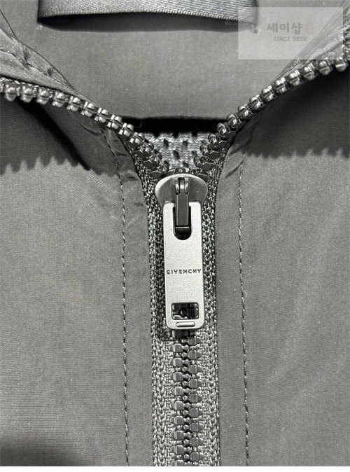 Givenchy 지방시 4G 패치 트랙 집업 자켓 의류 9번 이미지