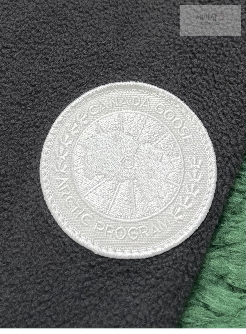 Canada Goose 캐나다구스의 칠리왁 플리스 봄버 자켓 블랙 의류 25번 이미지