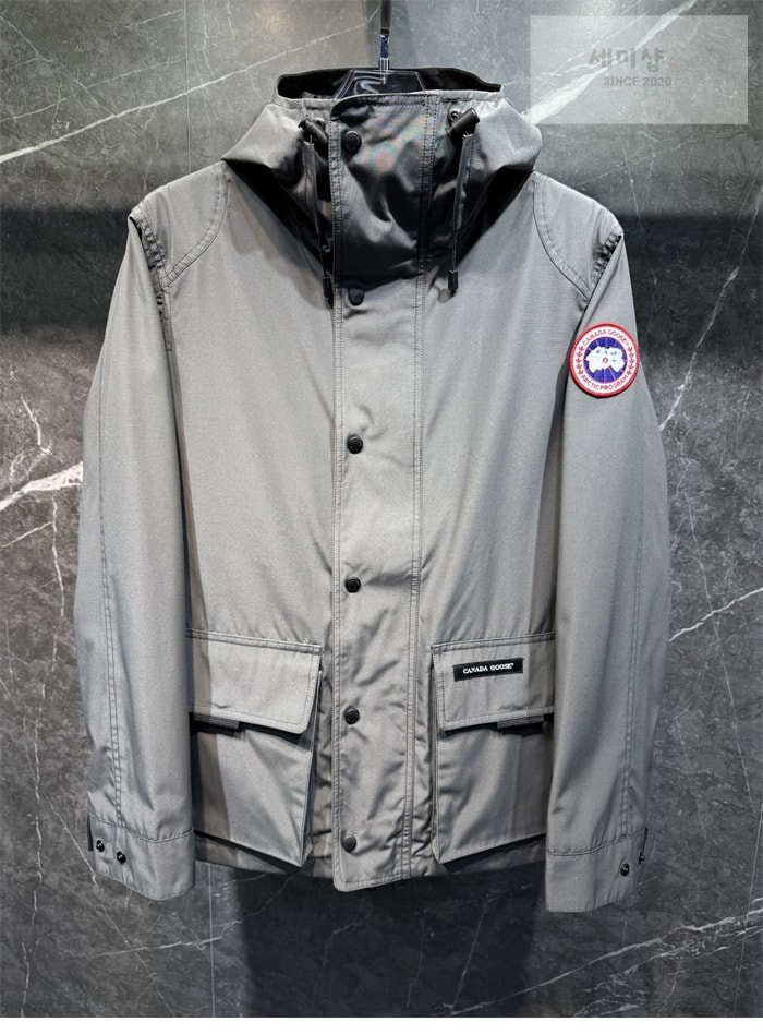 Canada Goose 캐나다구스 로크포트 Lockeport 다운 자켓 의류 3번 이미지
